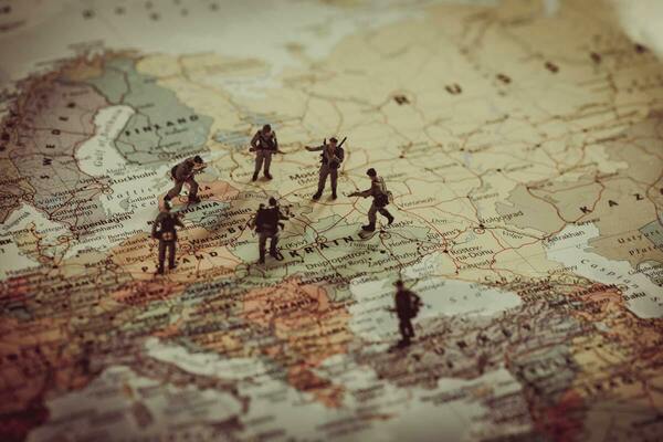 Hahus Header Toy Soldiers On Map Of Europe 1200x800 Web